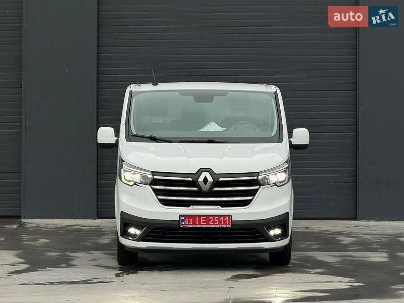 Грузовой фургон Renault Trafic 2022 в Дубно