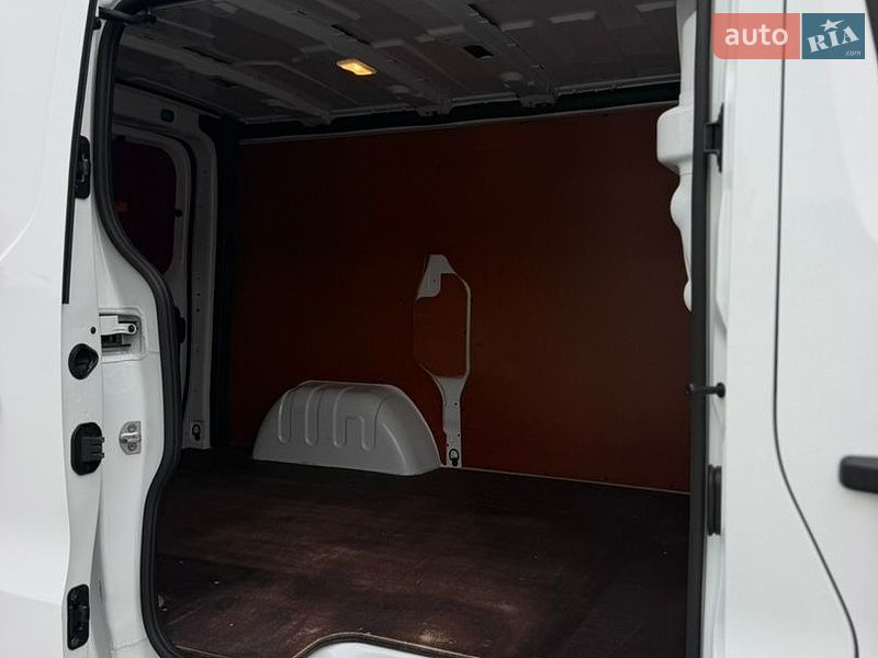 Грузовой фургон Renault Trafic 2022 в Дубно