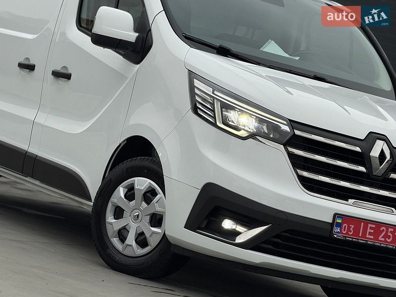 Грузовой фургон Renault Trafic 2022 в Дубно