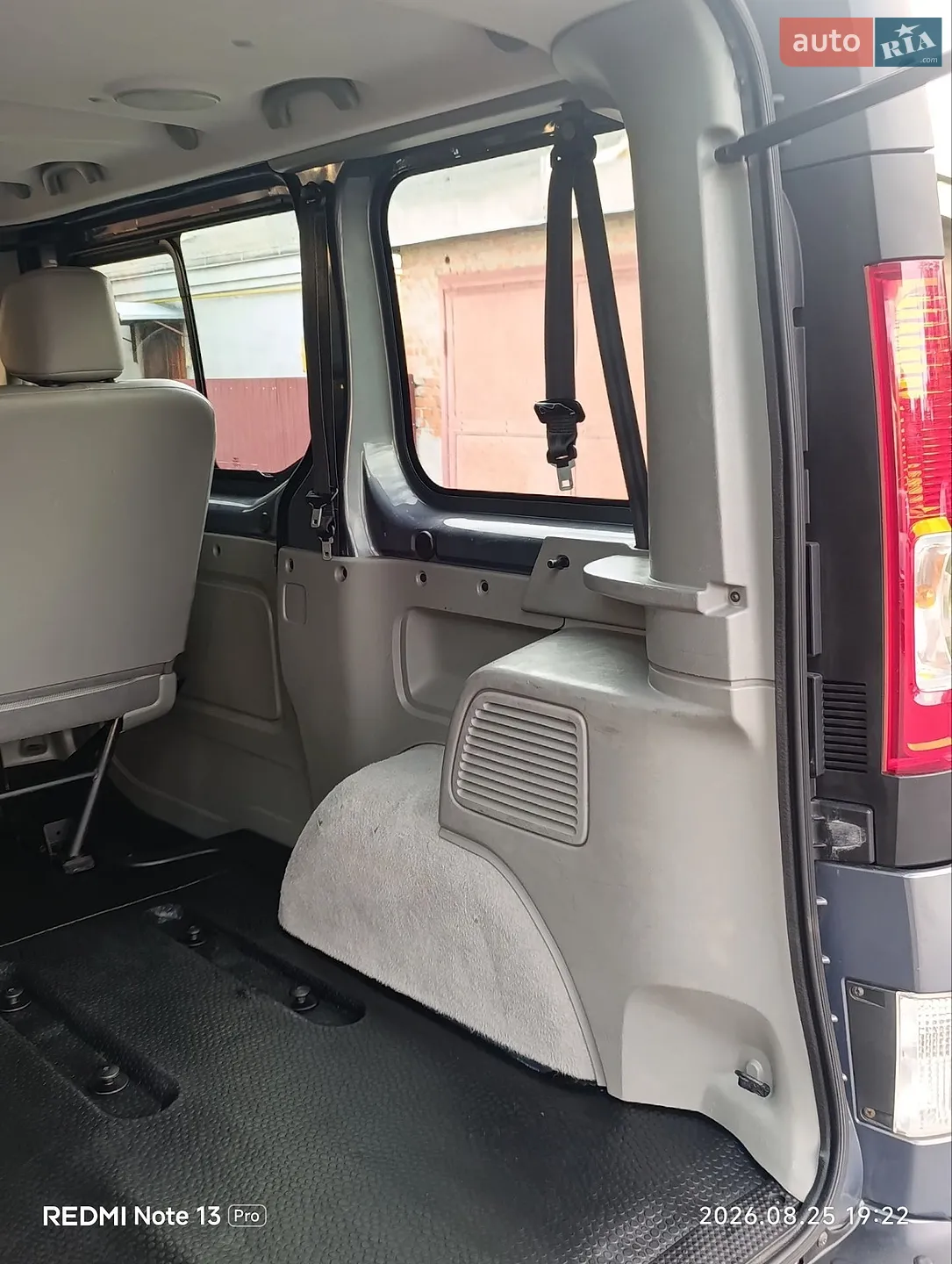 2012 Renault Trafic - мініатюра 46