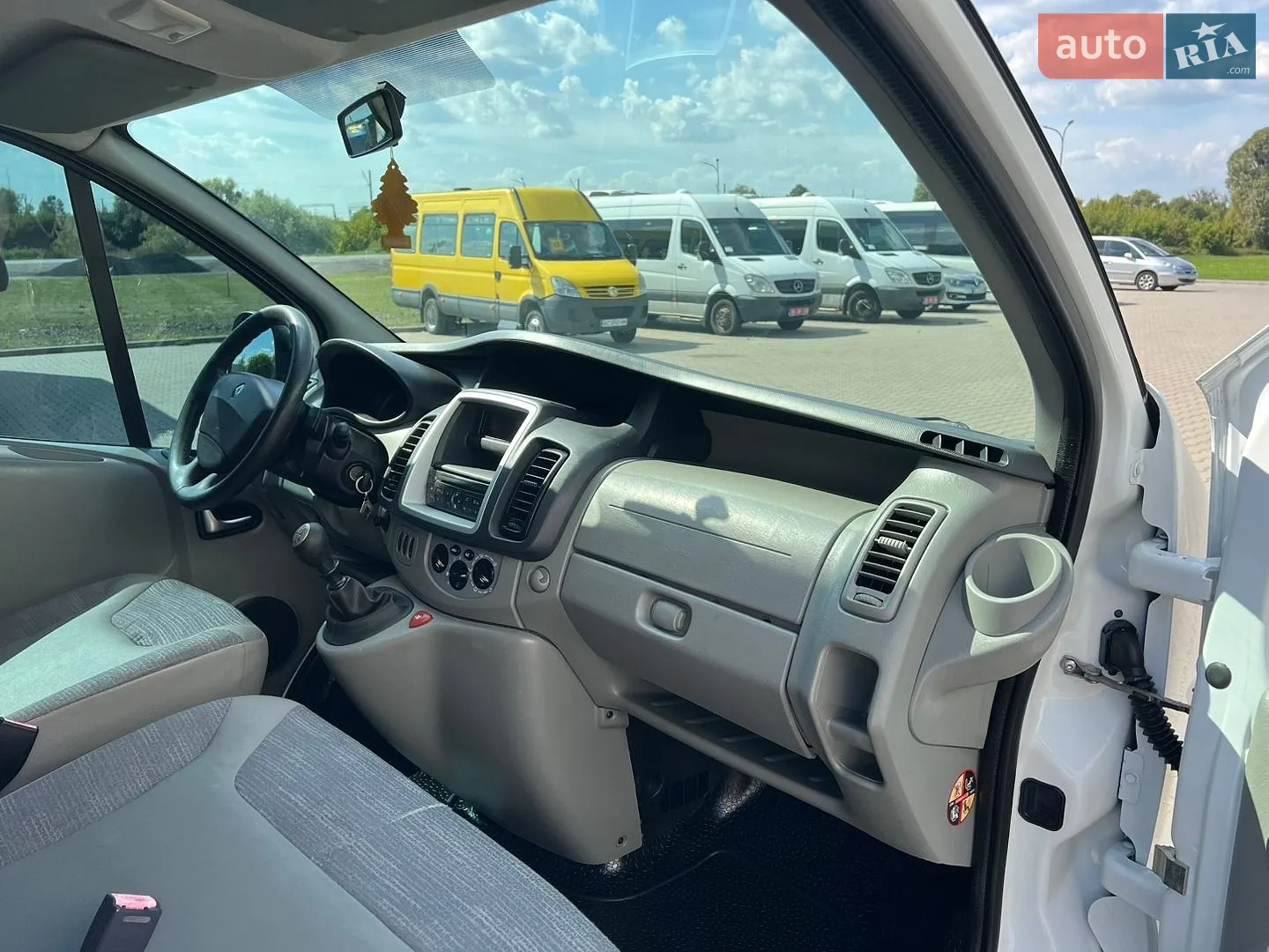 2012 Renault Trafic - мініатюра 29
