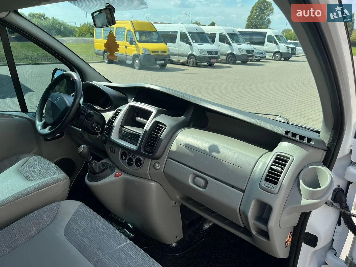 2012 Renault Trafic - мініатюра 31