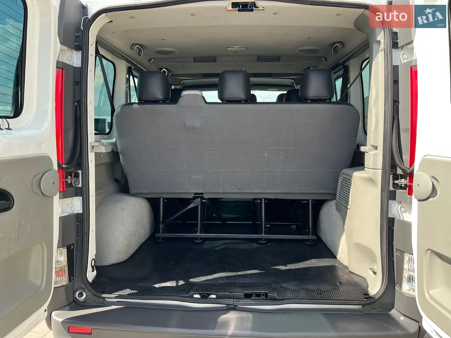 2012 Renault Trafic - мініатюра 51