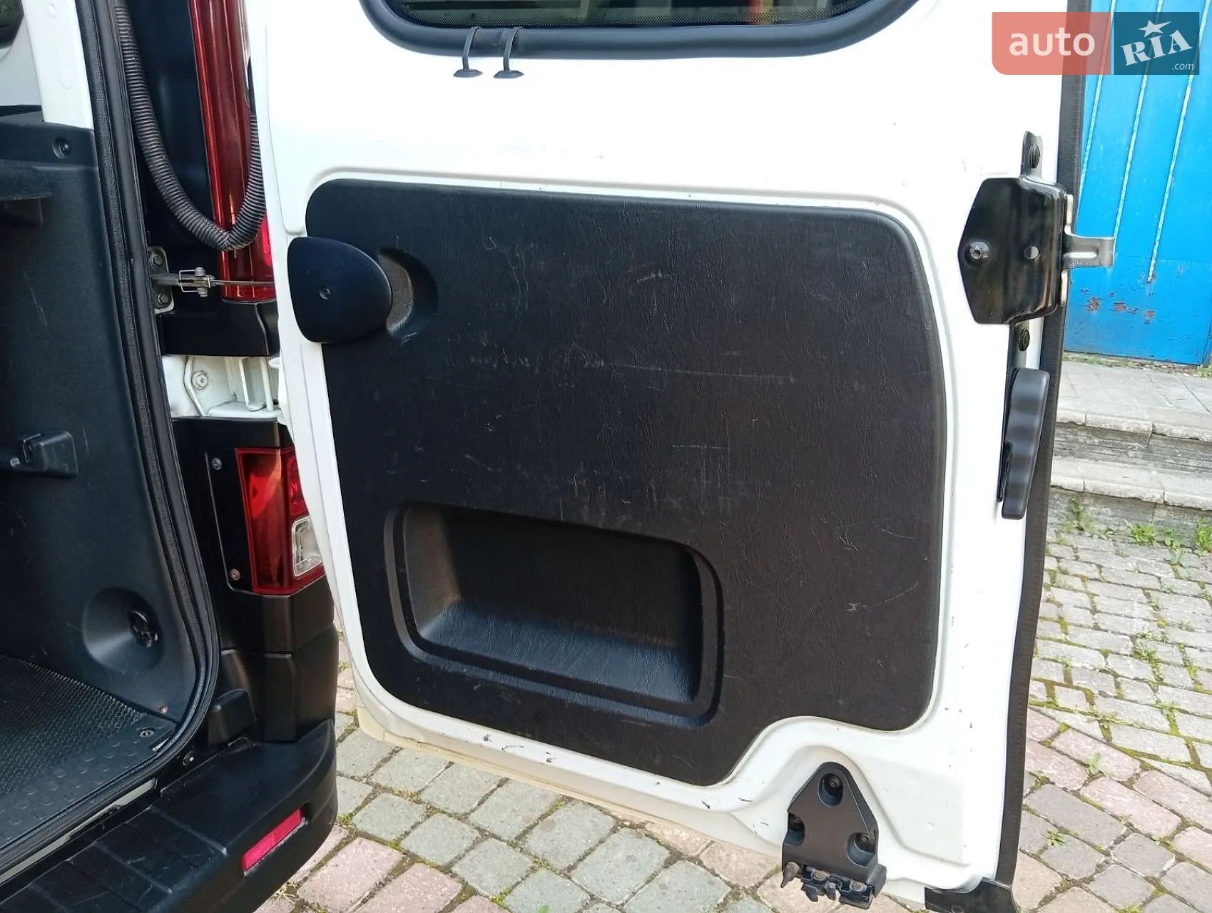 2015 Renault Trafic - мініатюра 21