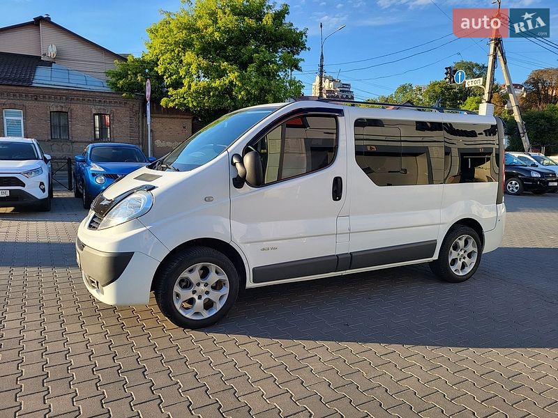 Минивэн Renault Trafic 2011 в Виннице Минивэн Renault Trafic 2011 в Виннице