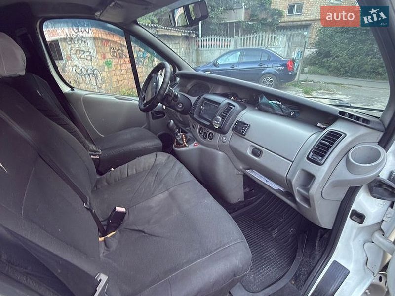 Минивэн Renault Trafic 2003 в Киеве