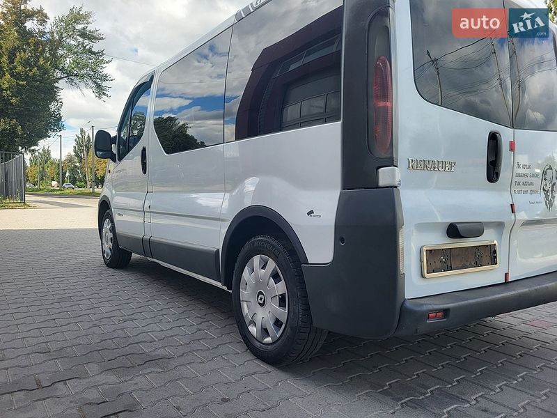Минивэн Renault Trafic 2005 в Хмельницком