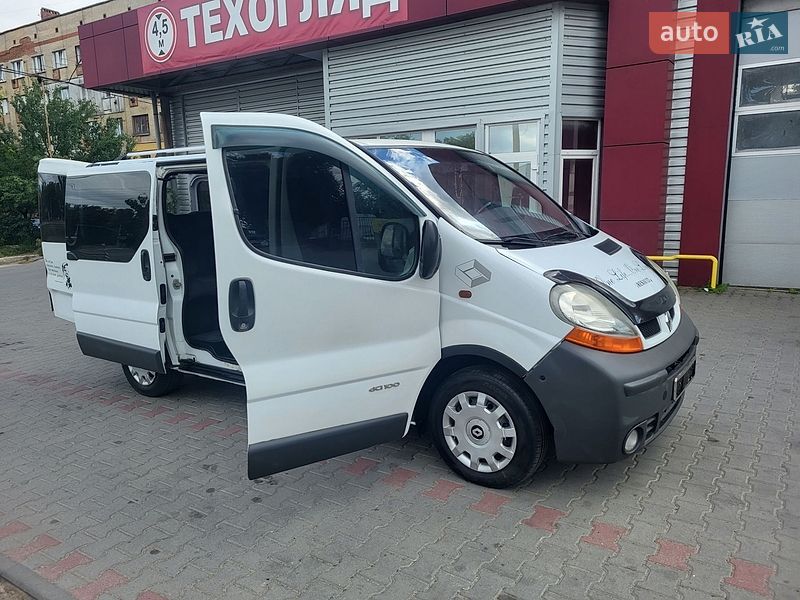 Минивэн Renault Trafic 2005 в Хмельницком
