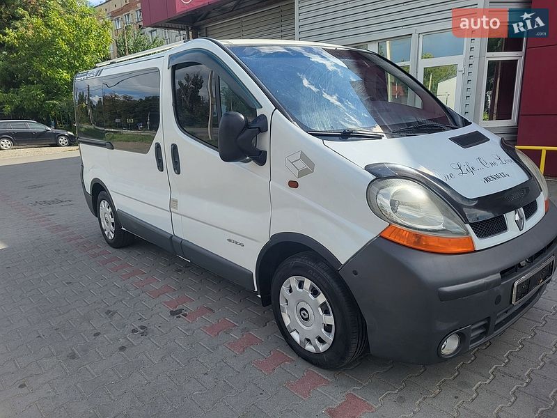 Минивэн Renault Trafic 2005 в Хмельницком