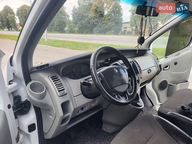 Минивэн Renault Trafic 2005 в Хмельницком