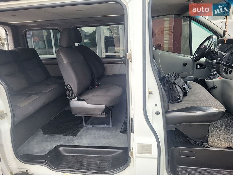 Минивэн Renault Trafic 2005 в Хмельницком