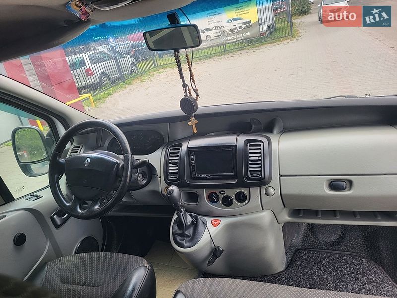 Минивэн Renault Trafic 2005 в Хмельницком