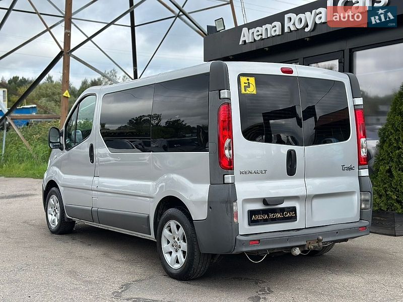 Минивэн Renault Trafic 2008 в Харькове