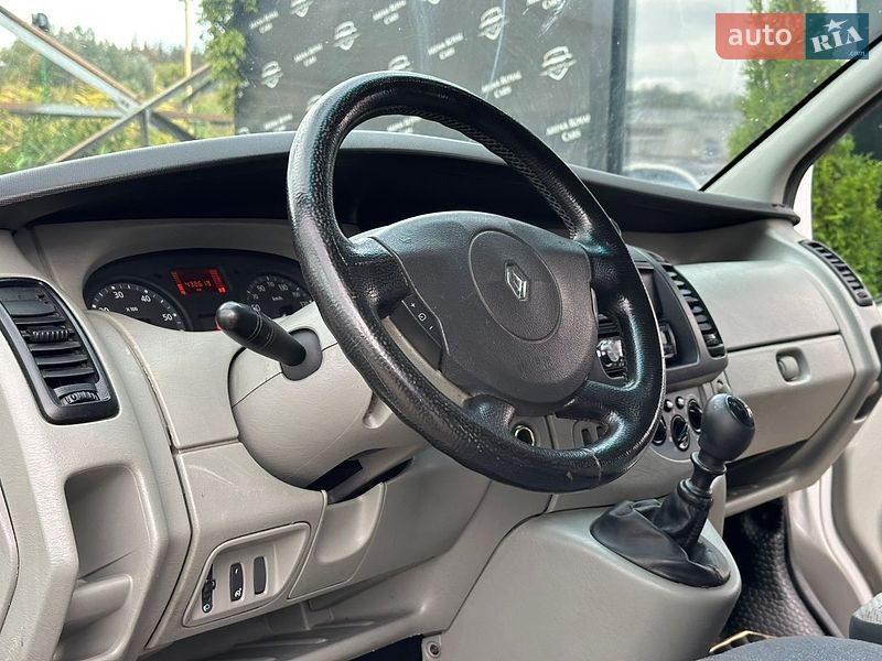 Минивэн Renault Trafic 2008 в Харькове