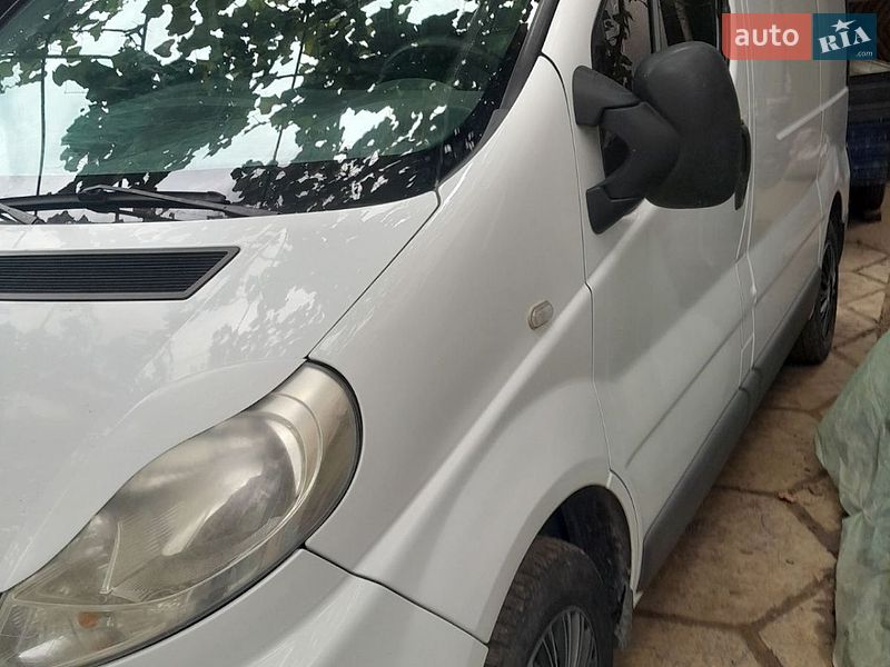 Вантажний фургон Renault Trafic 2012 в Мельниці-Подільській