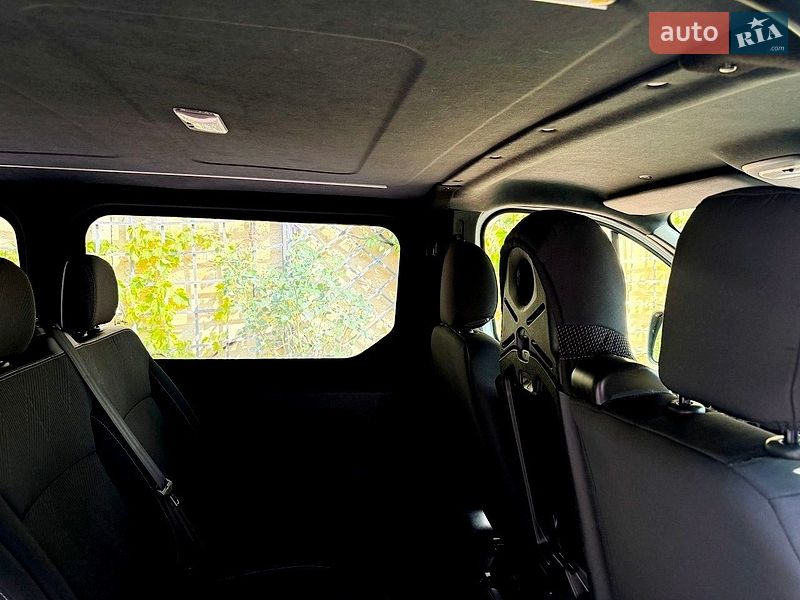 Минивэн Renault Trafic 2015 в Хмельницком
