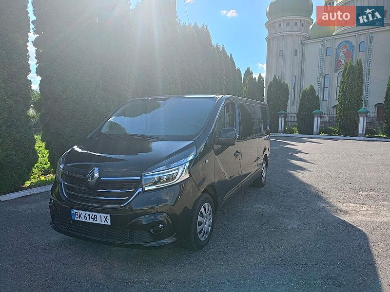 Вантажний фургон Renault Trafic 2021 в Дубні