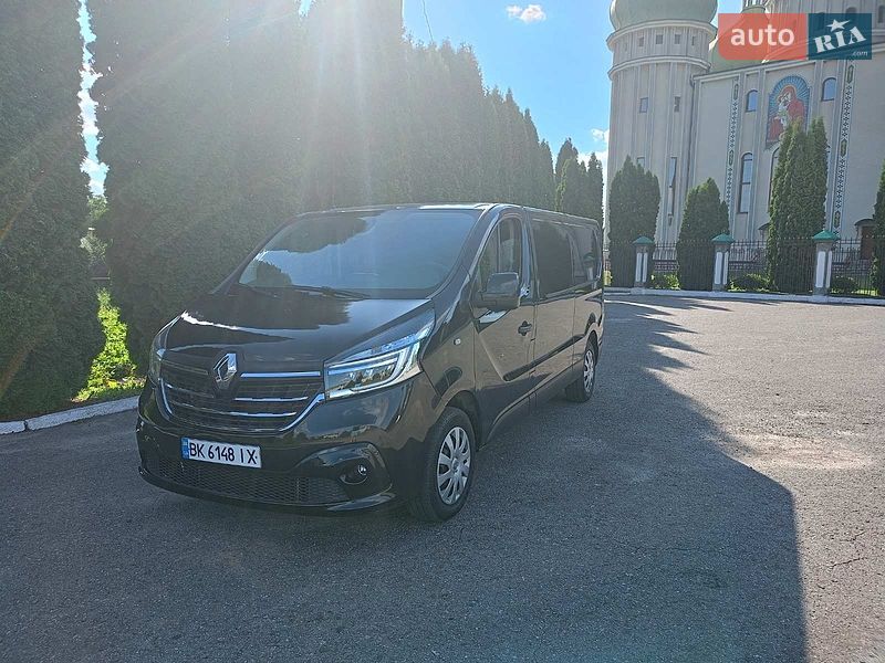 Вантажний фургон Renault Trafic 2021 в Дубні