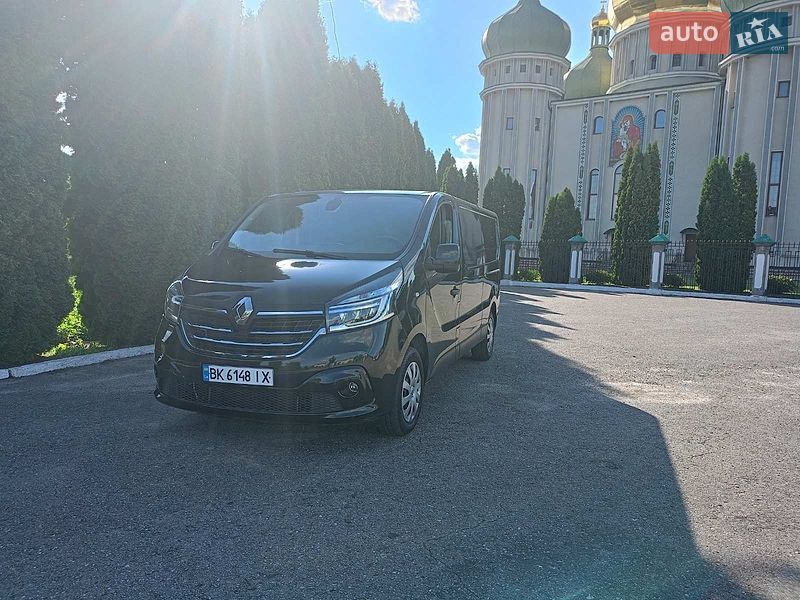 Вантажний фургон Renault Trafic 2021 в Дубні