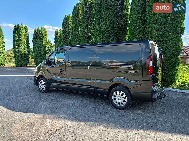 Вантажний фургон Renault Trafic 2021 в Дубні
