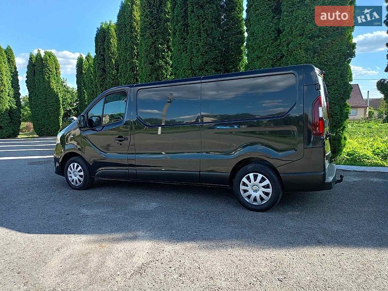 Вантажний фургон Renault Trafic 2021 в Дубні
