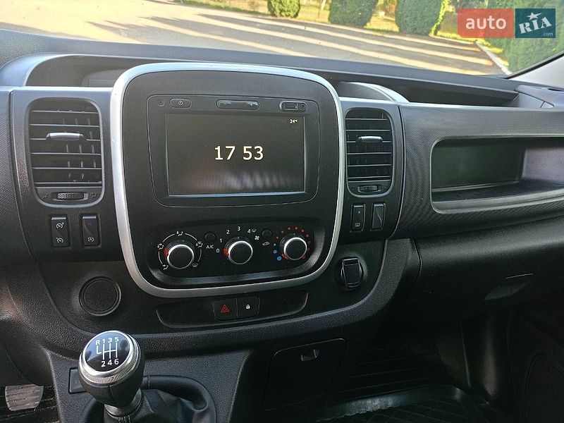 Вантажний фургон Renault Trafic 2021 в Дубні