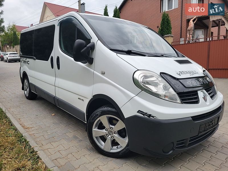 Мінівен Renault Trafic 2013 в Хмельницькому