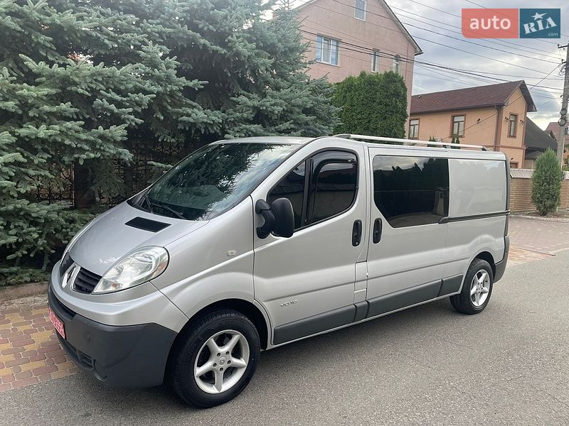 Минивэн Renault Trafic 2012 в Киеве