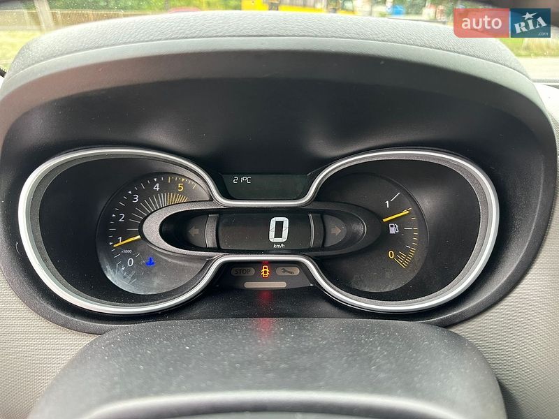 Другие грузовики Renault Trafic 2016 в Ровно