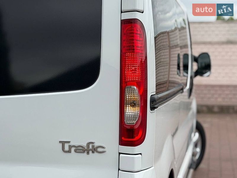 Мінівен Renault Trafic 2013 в Стрию фото 35 Мінівен Renault Trafic 2013 в Стрию