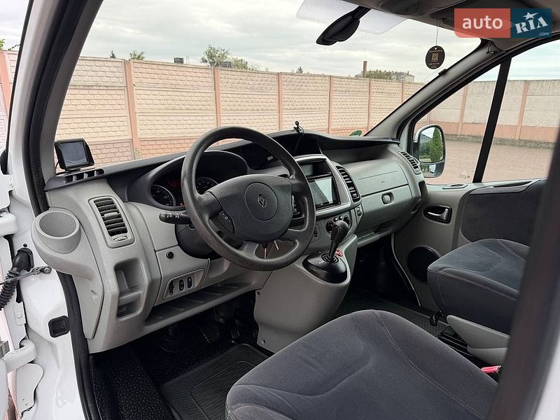 Мінівен Renault Trafic 2013 в Стрию фото 43 Мінівен Renault Trafic 2013 в Стрию