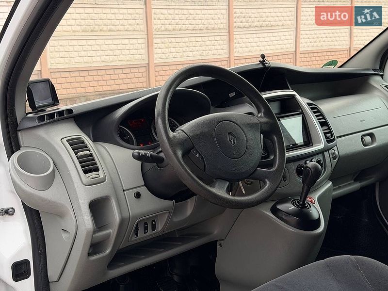 Мінівен Renault Trafic 2013 в Стрию фото 12 Мінівен Renault Trafic 2013 в Стрию