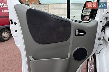 Мінівен Renault Trafic 2013 в Стрию фото 56 Мінівен Renault Trafic 2013 в Стрию
