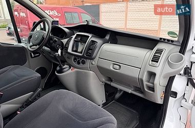 Мінівен Renault Trafic 2013 в Стрию фото 62 Мінівен Renault Trafic 2013 в Стрию