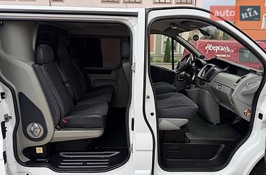 Мінівен Renault Trafic 2013 в Стрию фото 70 Мінівен Renault Trafic 2013 в Стрию