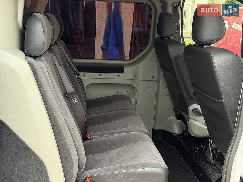 Мінівен Renault Trafic 2013 в Стрию фото 72 Мінівен Renault Trafic 2013 в Стрию