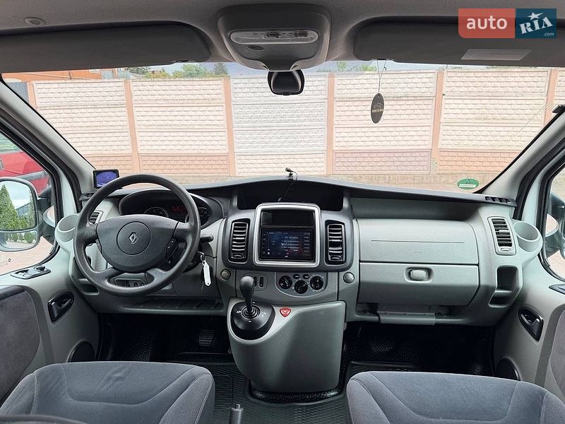 Мінівен Renault Trafic 2013 в Стрию фото 78 Мінівен Renault Trafic 2013 в Стрию
