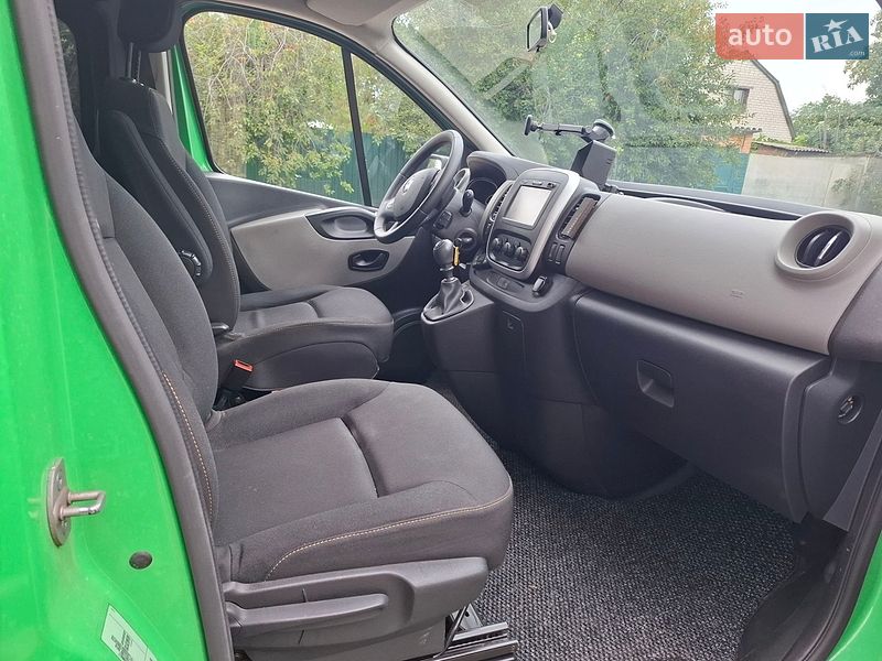 Грузопассажирский фургон Renault Trafic 2018 в Харькове