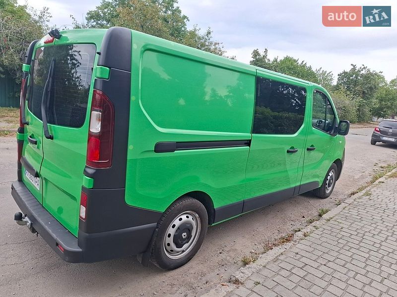 Грузопассажирский фургон Renault Trafic 2018 в Харькове