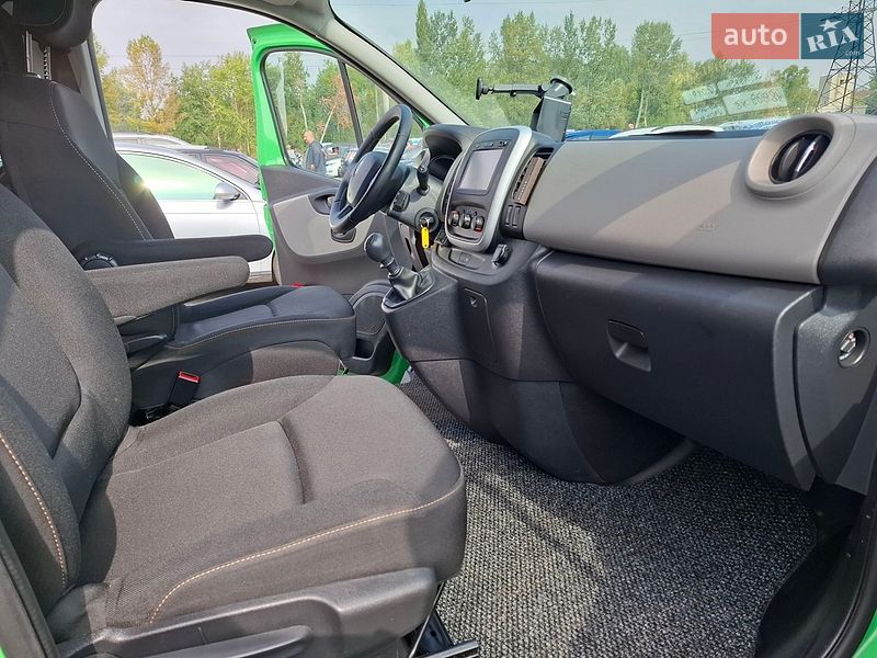 Грузопассажирский фургон Renault Trafic 2018 в Харькове