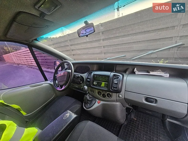 Renault Trafic 2004