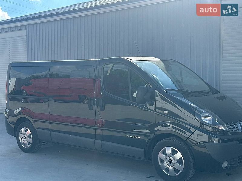 Renault Trafic 2011