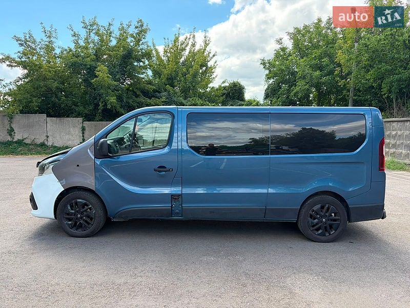 Минивэн Renault Trafic 2018 в Ровно