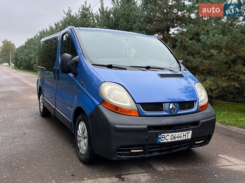 Минивэн Renault Trafic 2006 в Яворове