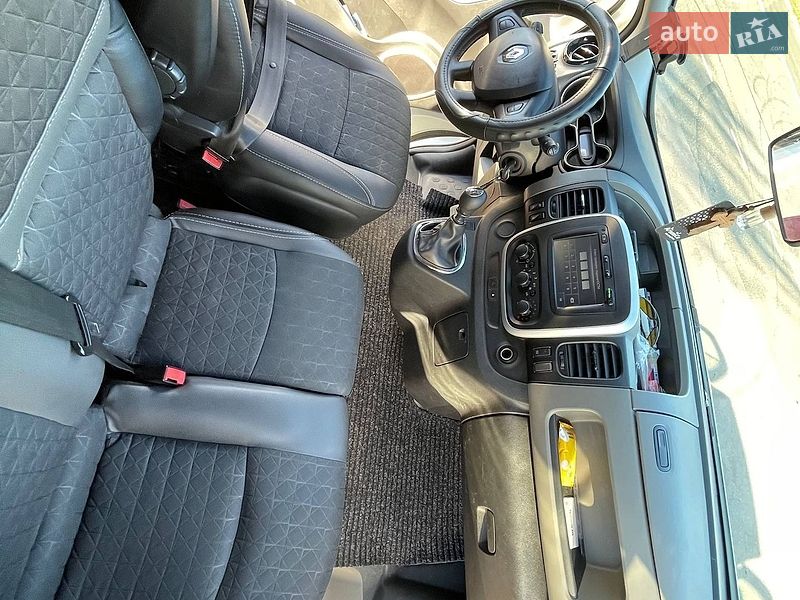 Мінівен Renault Trafic 2015 в Черкасах