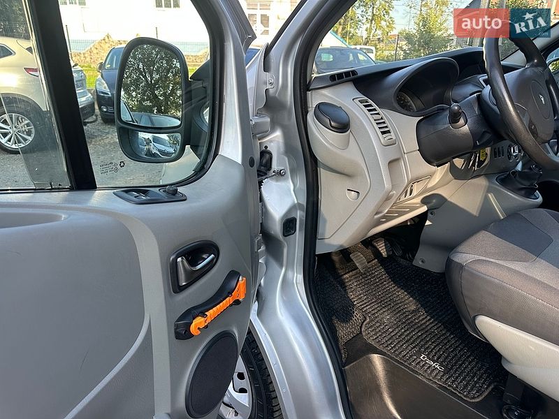 Мінівен Renault Trafic 2013 в Івано-Франківську фото 27 Мінівен Renault Trafic 2013 в Івано-Франківську