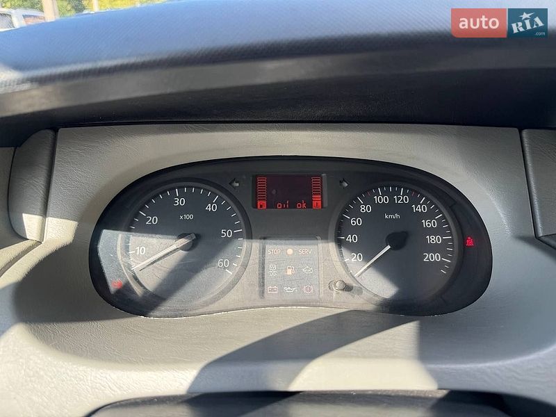 Мінівен Renault Trafic 2005 в Чернівцях фото 9 Мінівен Renault Trafic 2005 в Чернівцях