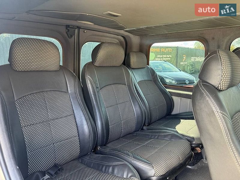 Мінівен Renault Trafic 2005 в Чернівцях фото 14 Мінівен Renault Trafic 2005 в Чернівцях