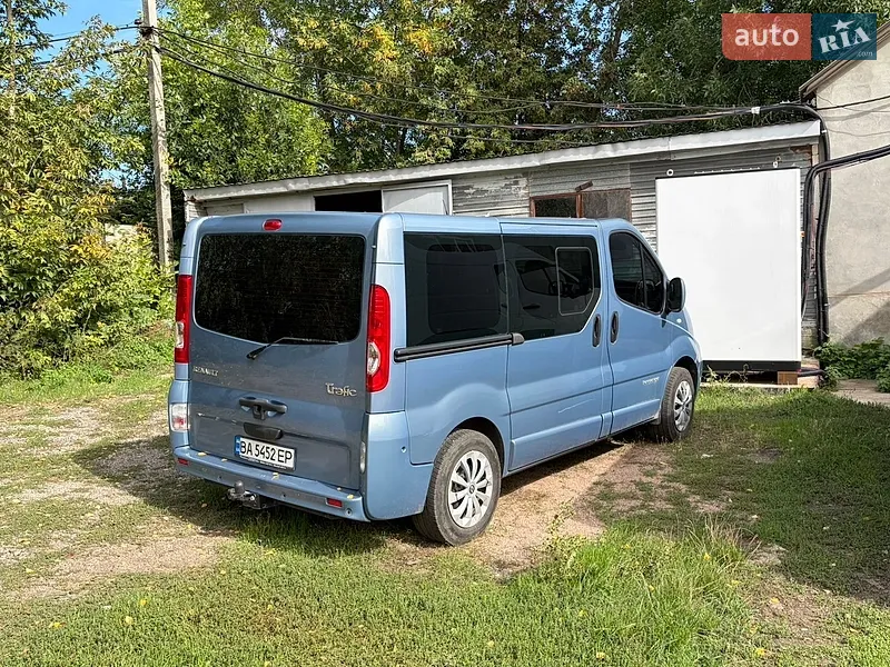 Renault Trafic 2011