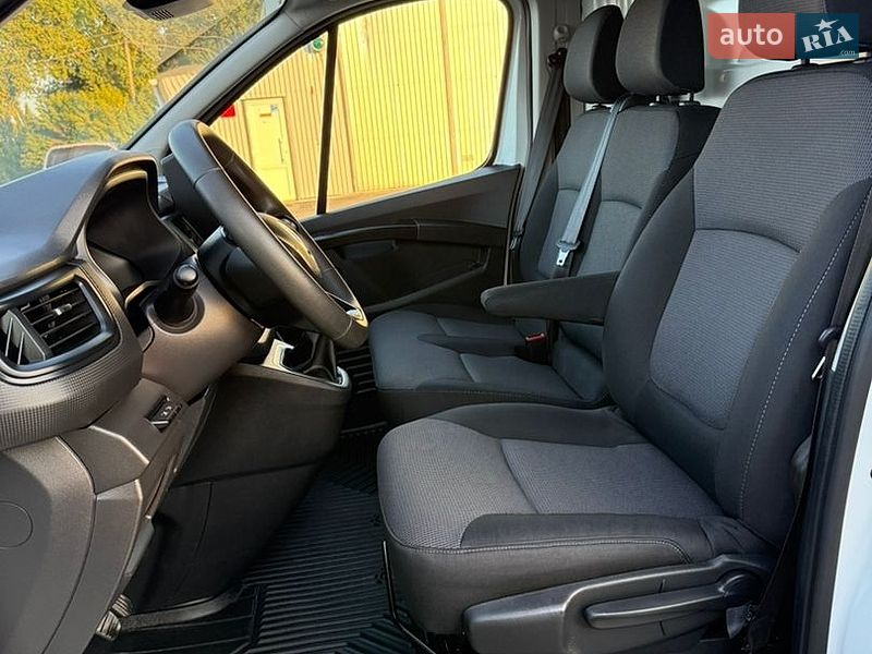 Мінівен Renault Trafic 2023 в Козятині